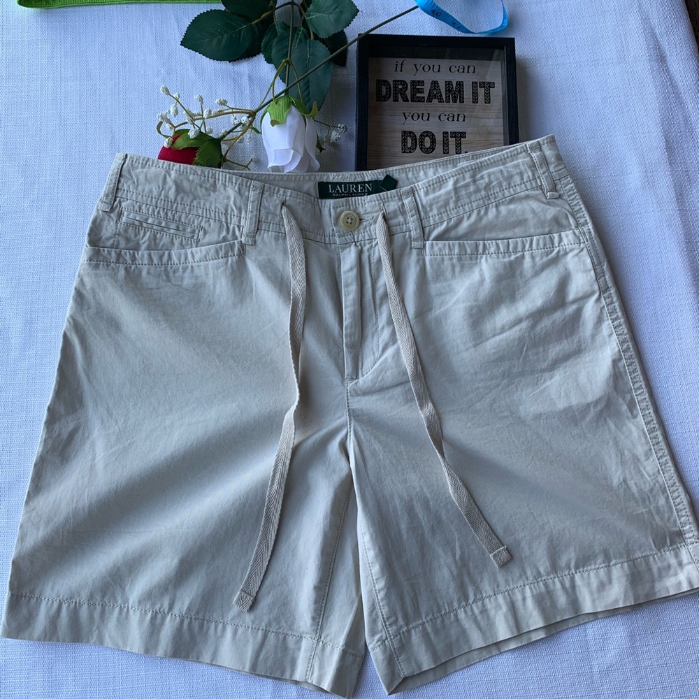 Lauren Ralph Lauren RL Women Shorts Summer 100% Cotton Tan Light Shorts Size 6.